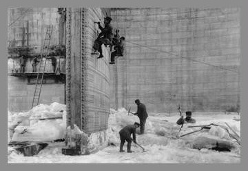 Removing Ice From the St. Mary&#39;s Lock 20x30 poster