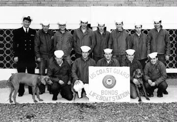 Bonds Lifeboat Station 20x30 poster