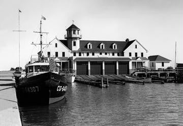 Chicago Lifeboat Station 20x30 poster