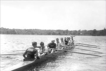 Yale varsity crew practicing 12x18 Giclee on canvas