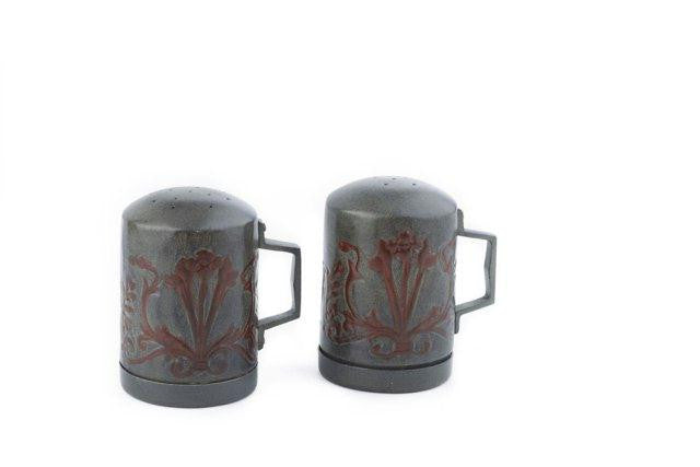 4  H. Art Nouveau Stovetop Salt-Pepper Set