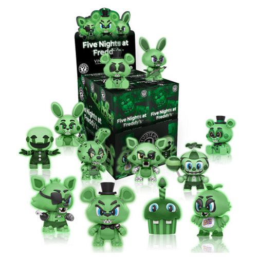 Five Nights at Freddy's GITD Mystery Minis Series 1 Case    