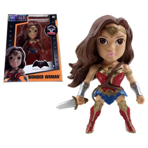 Batman v Superman Wonder Woman 4-Inch Alternate Figure      