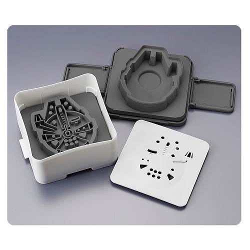 Star Wars: Episode VII Millennium Falcon Sandwich Shaper    