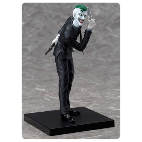 Batman New 52 Joker ArtFX+ Statue                           