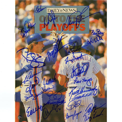 1986 New York Mets Team Signed Daily News "On to the Playoffs" Magazine