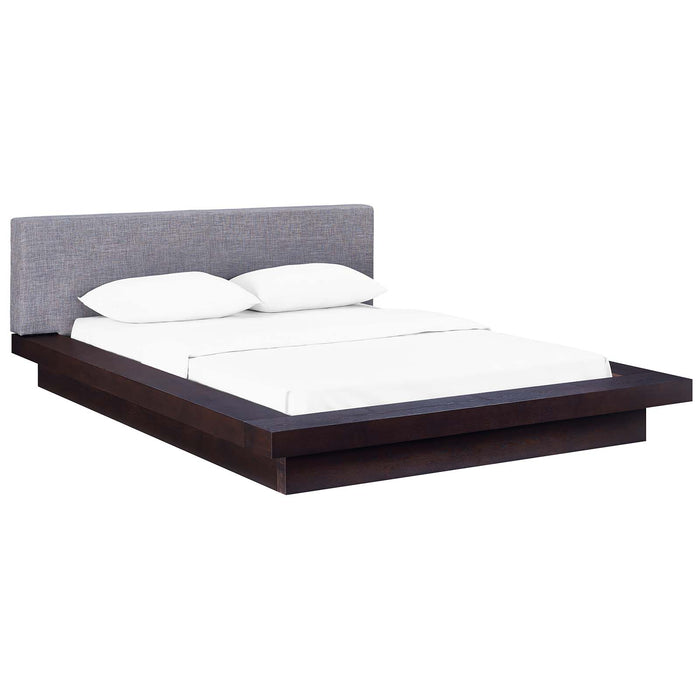 Freja Queen Fabric Platform Bed 5721-CAP-GRY-SET