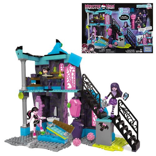 Mega Bloks Monster High School Fang Out Playset             