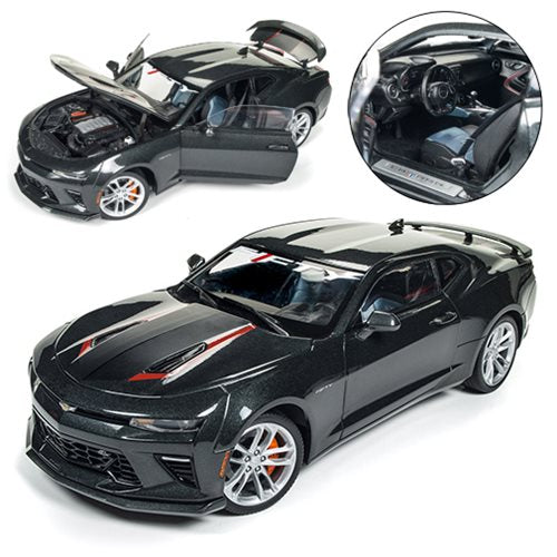 2017 Chevrolet Camaro SS 1:18 Scale Die-Cast Vehicle        