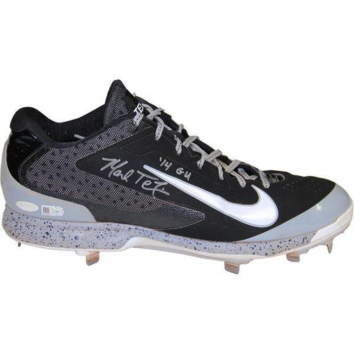 Mark Teixeira Signed 2014 Game Used Black and White w/ Speckle Metal Cleat (MLB Auth) Size: 13.5