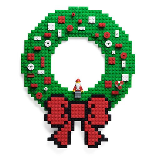 Build On Brick Holiday Wreath                               