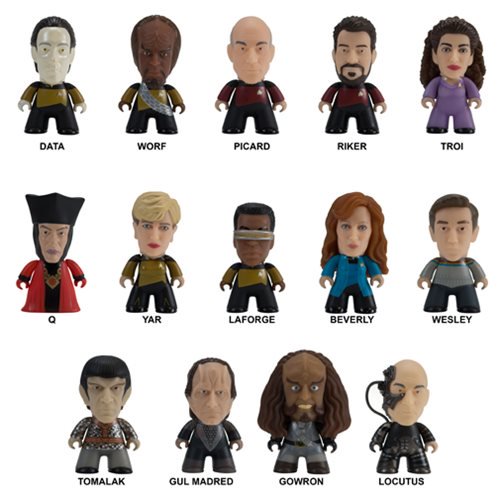 Star Trek: TNG Titans Make It So Collection Mini-Figure Case