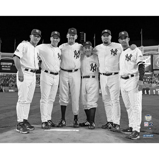 New York Yankees Final Game at Yankee Stadium Perfect Game Pitchers & Catchers 16x20 Photo Uns - Black & White