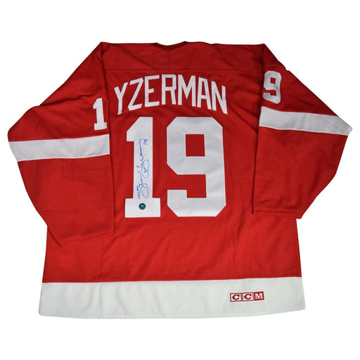 Steve Yzerman Signed Detroit Red Wings Red Jersey (AJ Sports Auth)