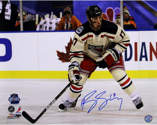 Brandon Dubinksy 2012 Winter Classic Signed Horizontal 16x20 Photo