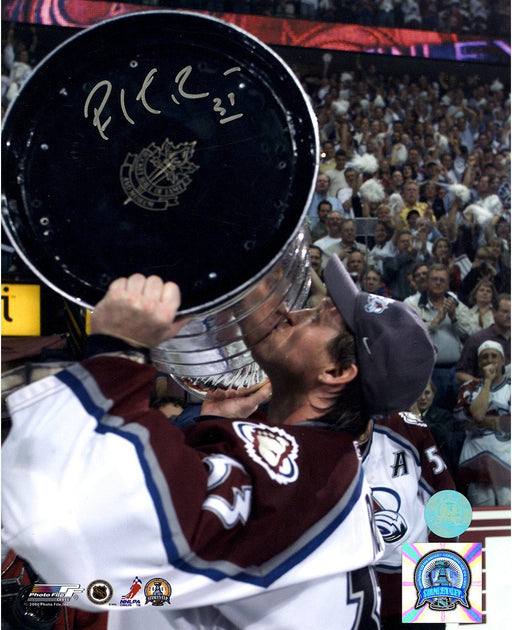 Patrick Roy Colorado Avalanche Signed 2001 Stanley Cup 8x10 Photo (AJ Sports Auth)