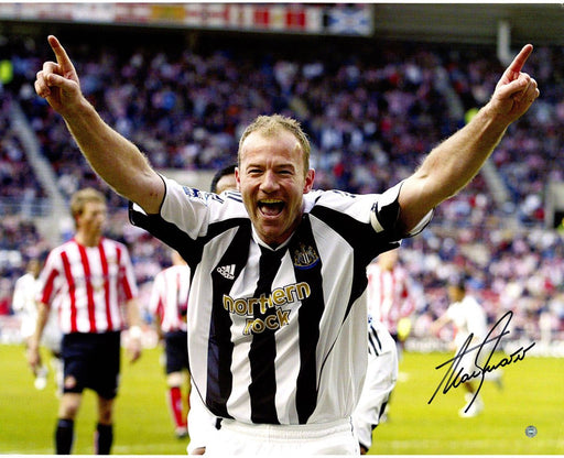 Alan Shearer Signed Close Up Celebrating 16x20 Photo ( Icons Auth/Third Party Holo)