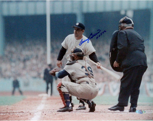 Yogi Berra Turning Towards Catcher 11x14 Horizontal Photo w/ “HOF 72” insc