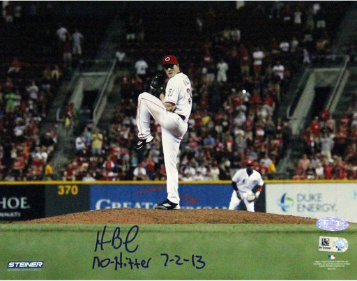 Homer Bailey Cincinnati Reds Pitching No-hitter Against Giants Signed Horizontal 8x10 Photo w/ No Hitter 7-2-13 Insc