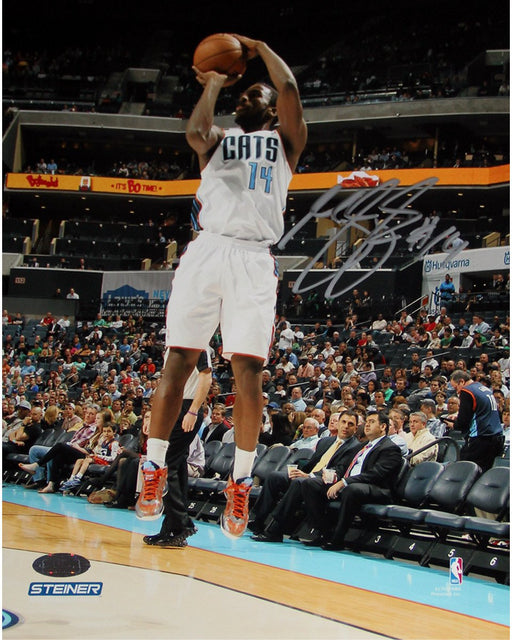 Michael Kidd-Gilchrist of Charlotte Bobcats Jump Shot in White Jesery Signed 8x10 Photo