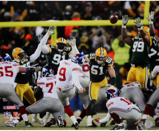 Lawrence Tynes Kick vs Green Bay 16x20 Photo