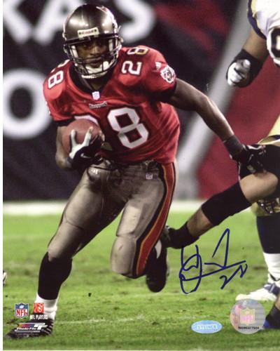 Warrick Dunn Bucs Run vs Rams 8x10 Photo