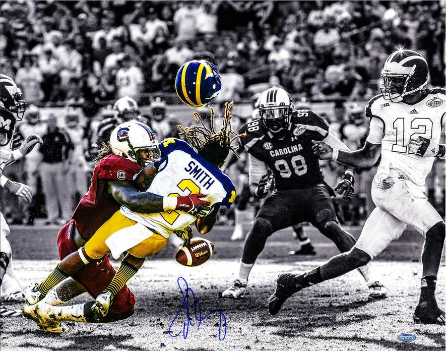 Jadeveon Clowney Hit vs Michigan Signed BW 16x20 Photo w/ Color Accents