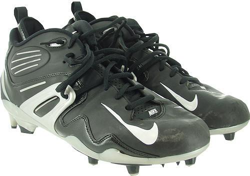 Syracuse 2007 Game Used Football Shoes #50 Size: 11 - 11.5