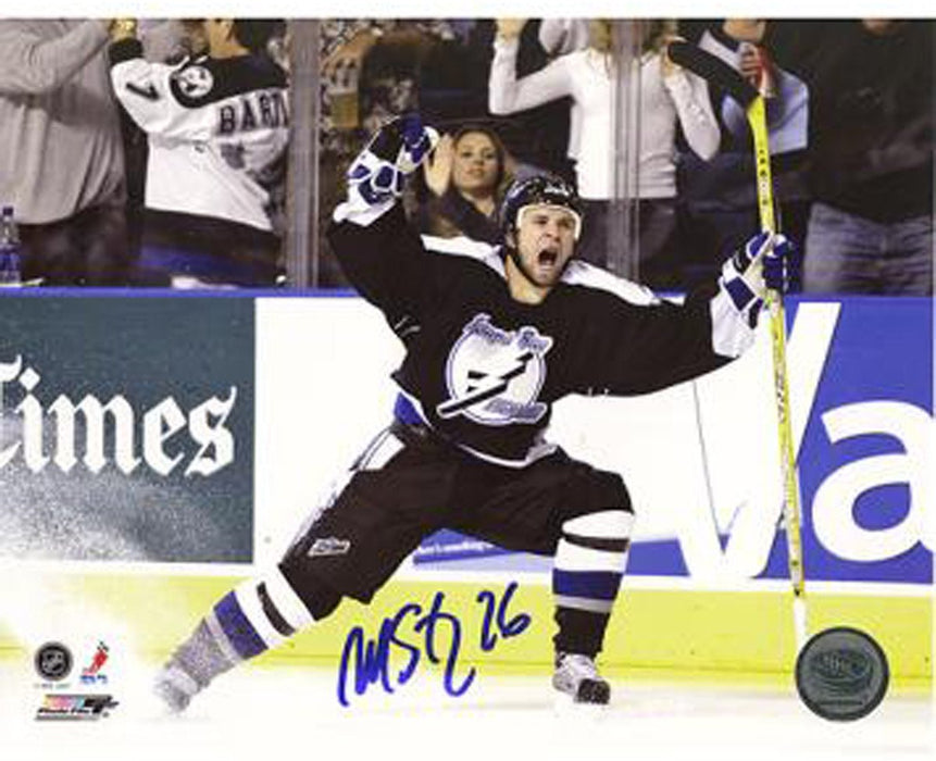 Martin St. Louis Celebrating Playoff GWG vs Islanders 8x10 Photo