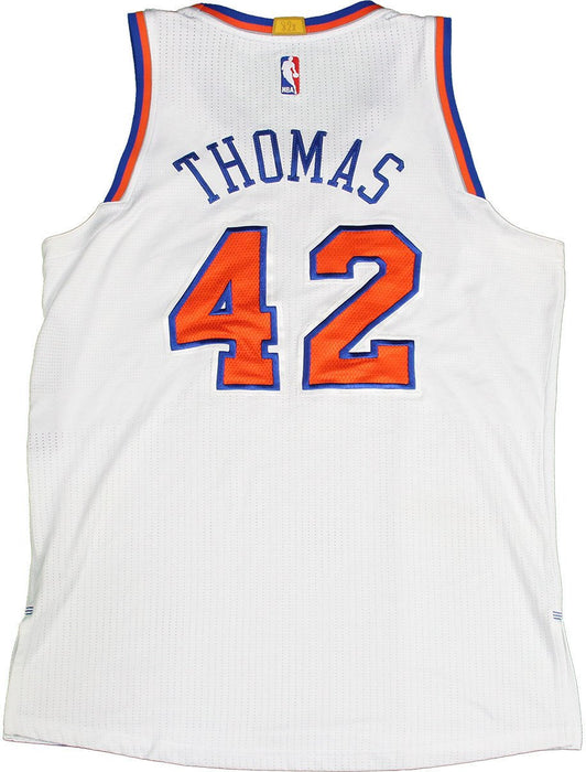 Lance Thomas - 2014-2015 Game Used White Knicks Jersey (4-10-2015 vs. Milwaulkee Bucks) (XL)