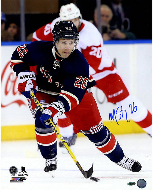 Martin St. Louis Signed Royal Jersey vs Redwings Vertical 16x20 Photo