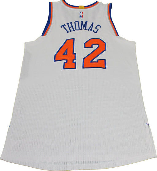 Lance Thomas New York Knicks 2015-16 Game Used #42 White Jersey (1/31/2016 vs. Golden State Warriors) (2XL) (NKN04965)