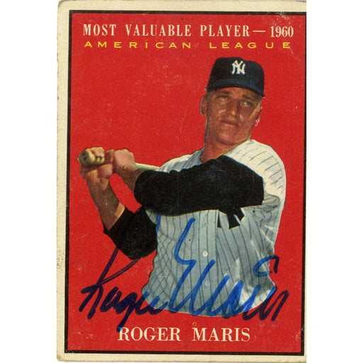 Roger Maris Signed 1961 Topps Card (JSA)