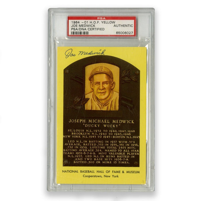 Joe Medwick Signed Hall of Fame Plaque Postcard PSA/DNA Slabbed