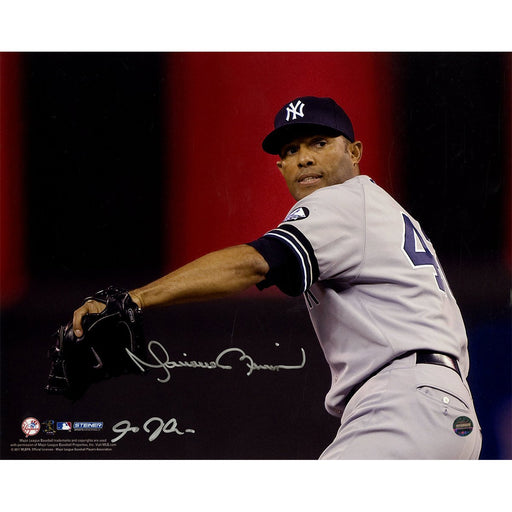 Mariano Rivera Wind Up Yankees Grey Jersey Horizontal 8x10 Photo (Signed by Anthony Causi)