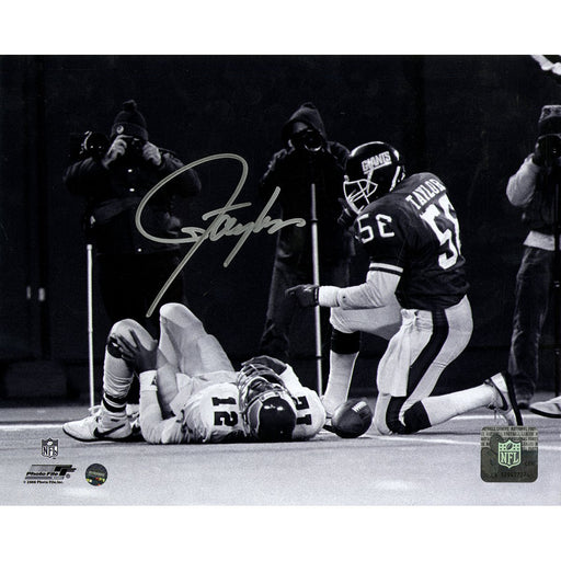 Lawrence Taylor Over Cunningham B/W Horizontal 8x10 Photo